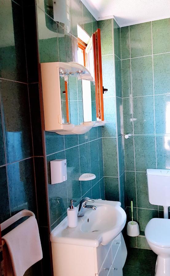 גראדאץ Apartmani Laguna מראה חיצוני תמונה